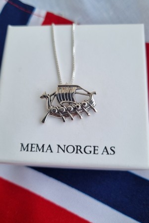 Sølv anheng, vikingskip